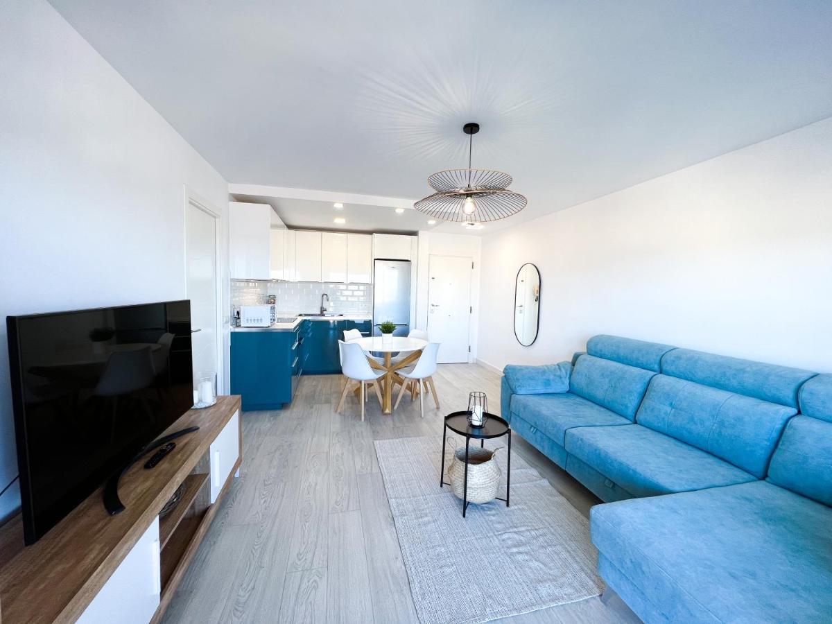 Apartamento A 900 M De La Playa Y Con Vistas Al Mar En Фуэнхирола Экстерьер фото