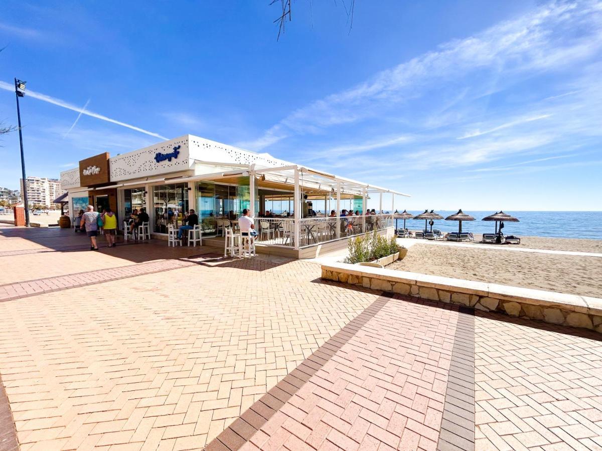 Apartamento A 900 M De La Playa Y Con Vistas Al Mar En Фуэнхирола Экстерьер фото
