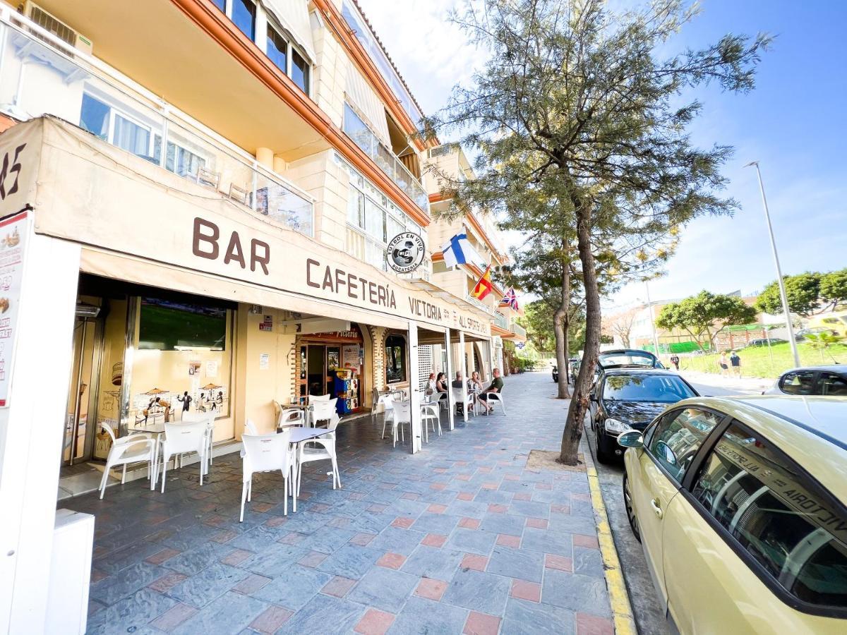 Apartamento A 900 M De La Playa Y Con Vistas Al Mar En Фуэнхирола Экстерьер фото