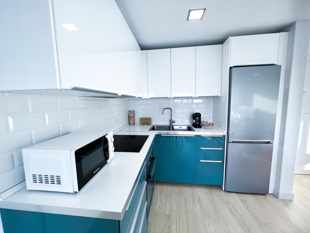 Apartamento A 900 M De La Playa Y Con Vistas Al Mar En Фуэнхирола Экстерьер фото