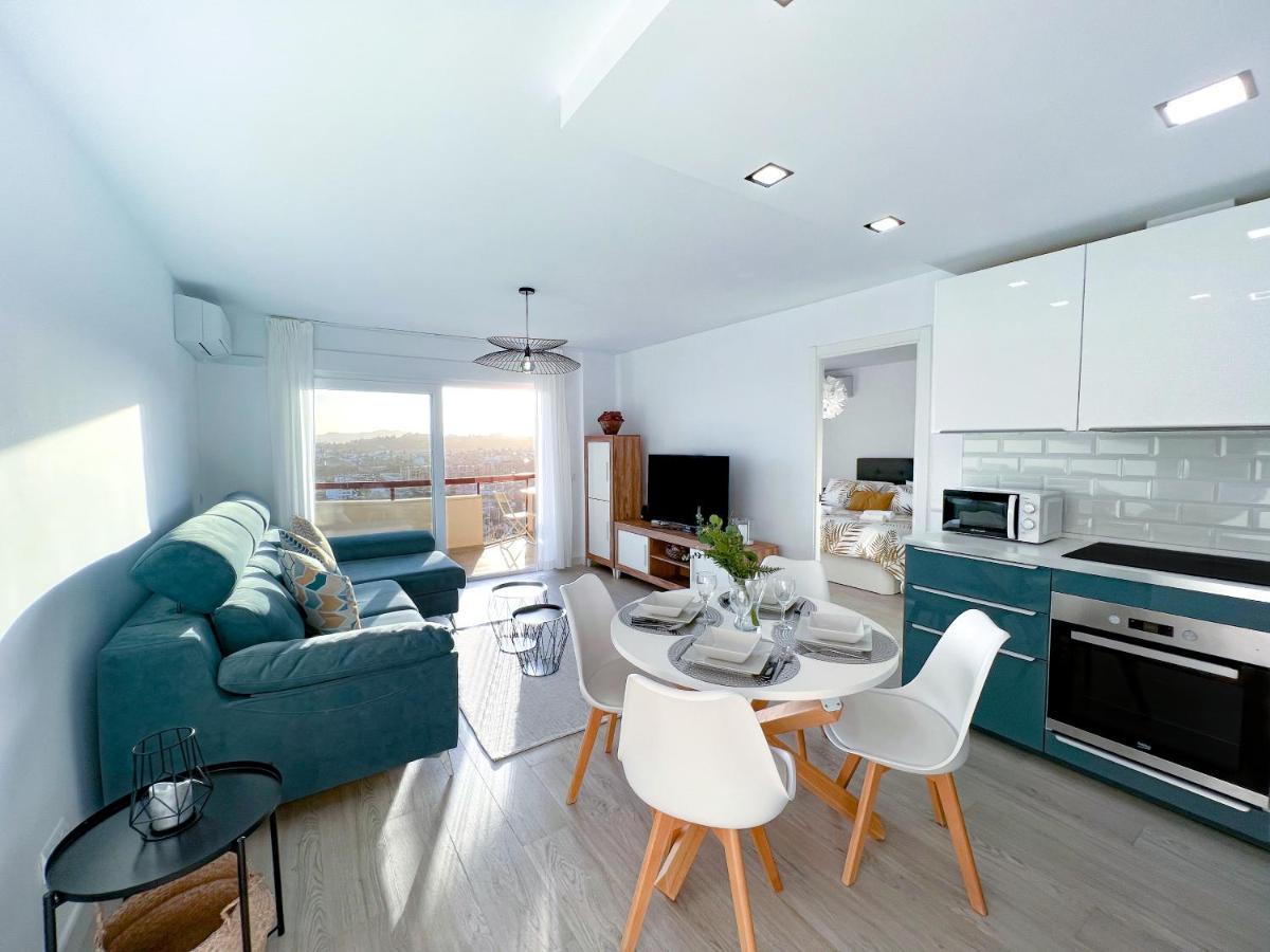 Apartamento A 900 M De La Playa Y Con Vistas Al Mar En Фуэнхирола Экстерьер фото
